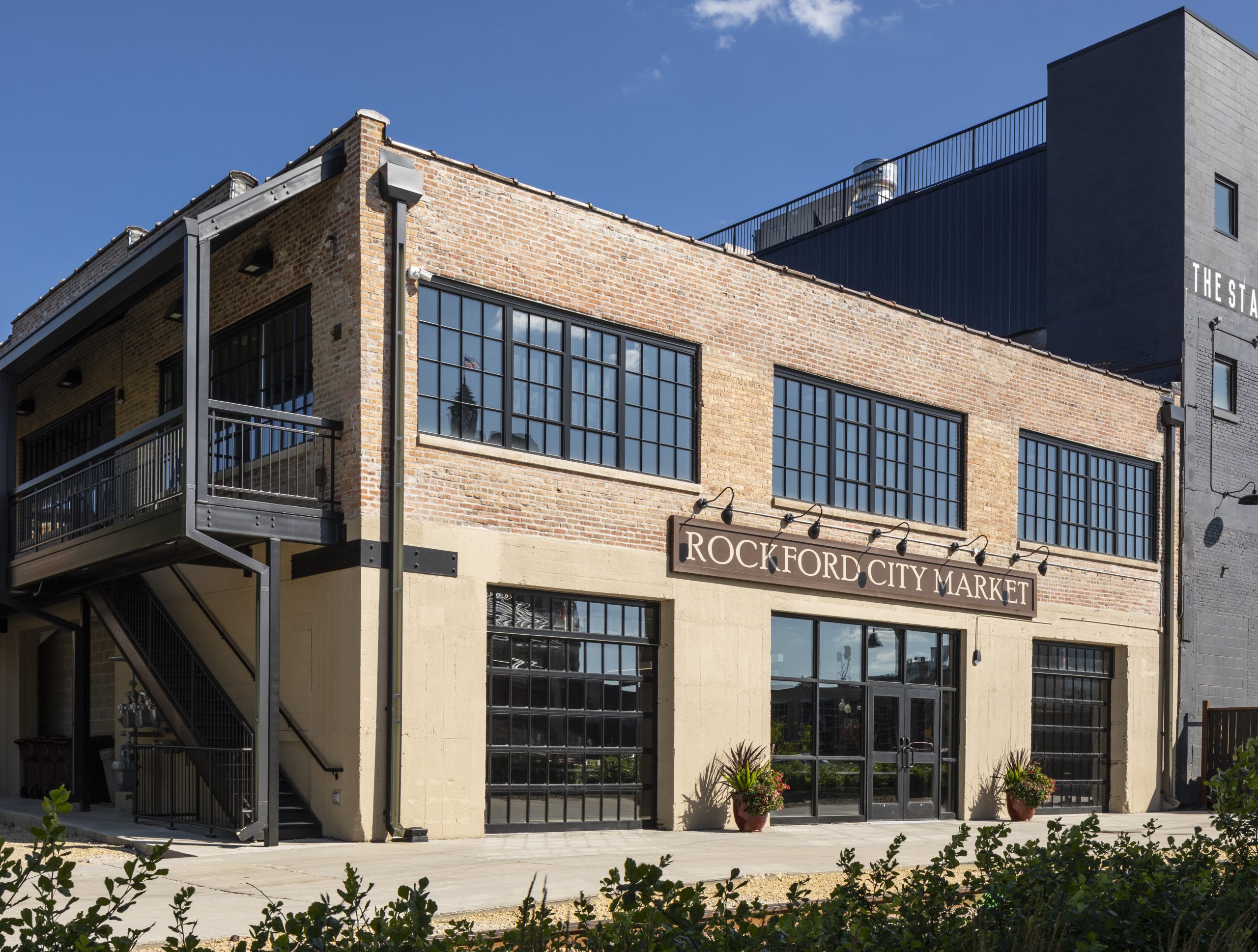 Rockford City Market Exterior