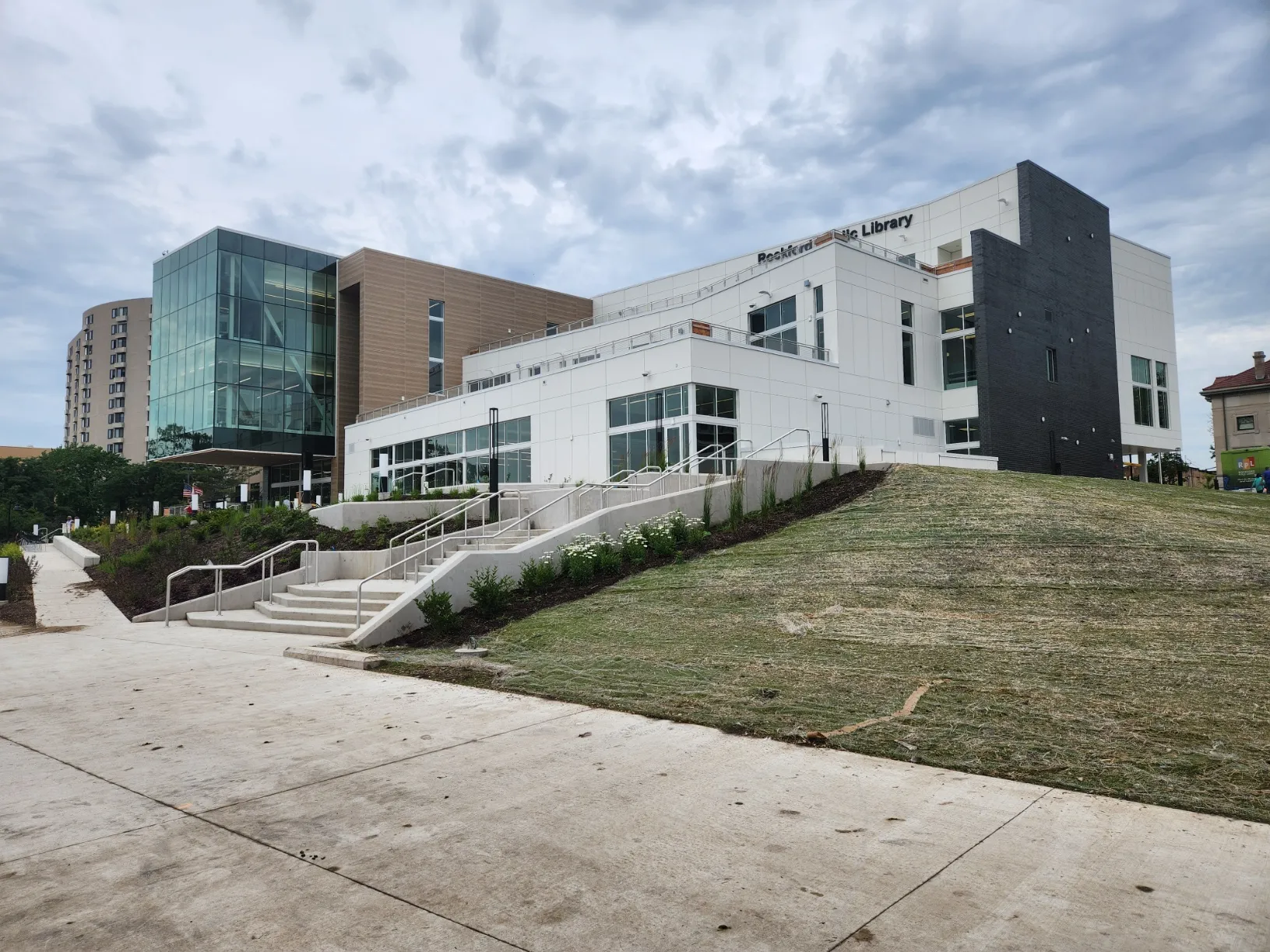 74180515007-rockford-library-grand-opening-11